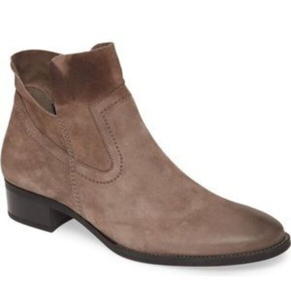 Paul Green Boston Bootie Nubeck Leather Suede Low Heel Tan/Brown Shoe 7.5 - Picture 1 of 12